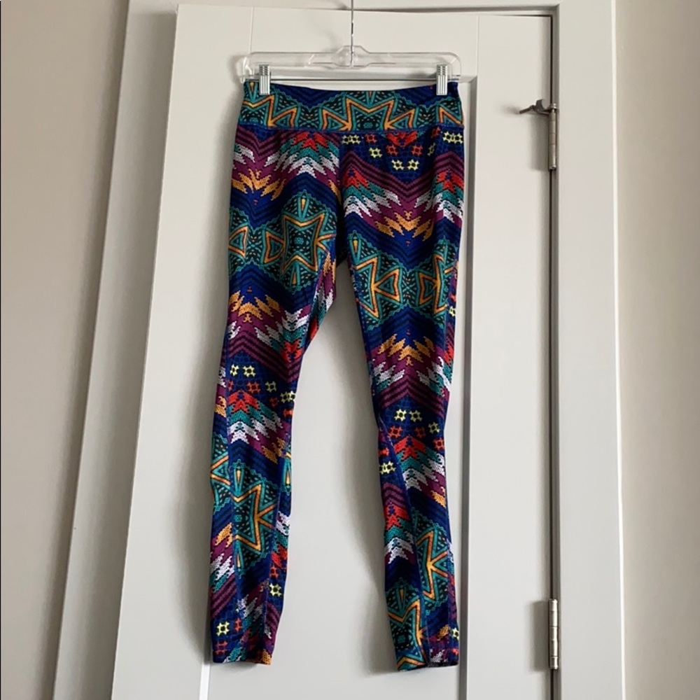 Hardly worn tribal print Zella leggings